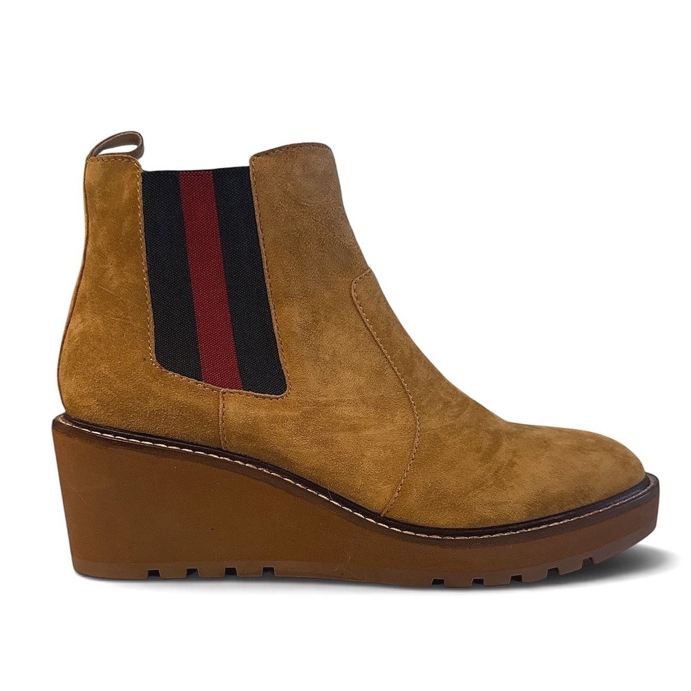 Cecelia Suede Gemma Chelsea Boots Size 8